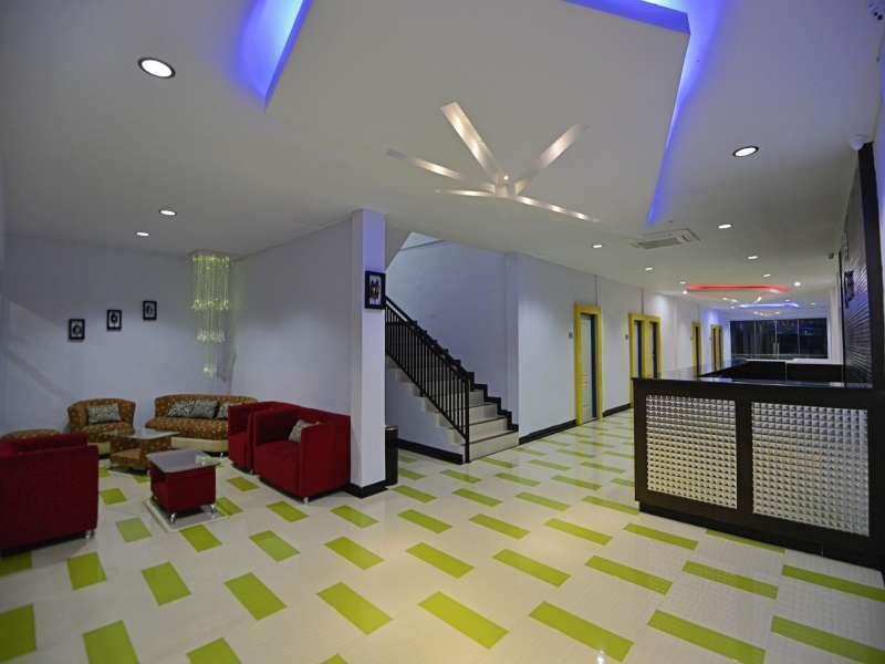 Reddoorz Premium At Hotel T-One Jambi Tanjungjohor Eksteriør bilde